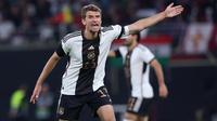 Thomas Muller. Striker Timnas Jerman berusia 33 tahun ini menjadi pemain Eropa aktif dengan jumlah gol terbanyak di ajang Piala Dunia dengan koleksi 10 gol plus 6 assist. Raihan tersebut didapat dari total 16 pertandingan dalam 3 edisi, 2010 hingga 2018. Ia masih berpeluang menambah koleksinya di Piala Dunia 2022 sekaligus menjauh dari kejaran Cristiano Ronaldo. (AFP/Ronny Hartmann)
