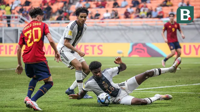 Foto: Aksi-Aksi Spartan Timnas Spanyol dan Timnas Jerman saat Bertemu di Perempat Final Piala Dunia U-17 2023