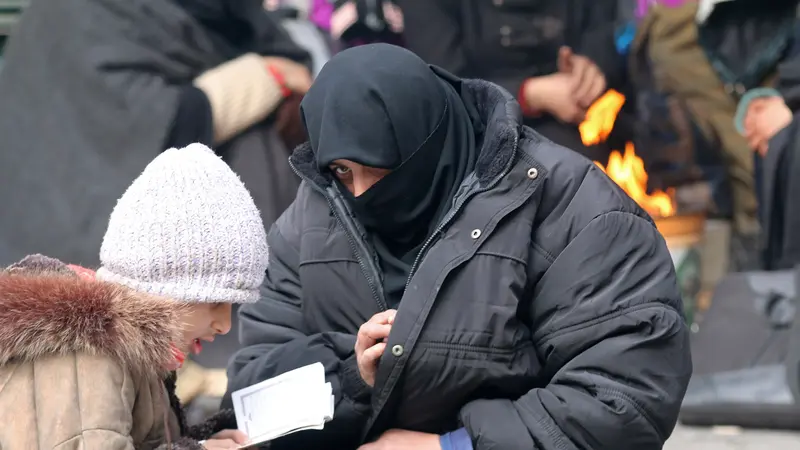 Evakuasi Tersendat, Anak-anak Aleppo Terancam Mati Kedinginan