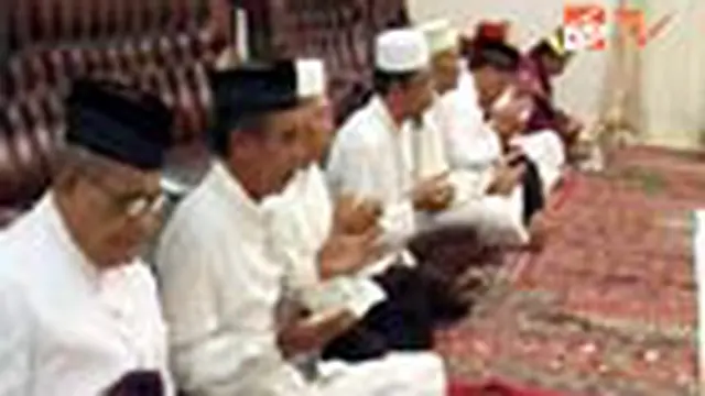 Gorontalo Berdoa untuk Ainun Habibie