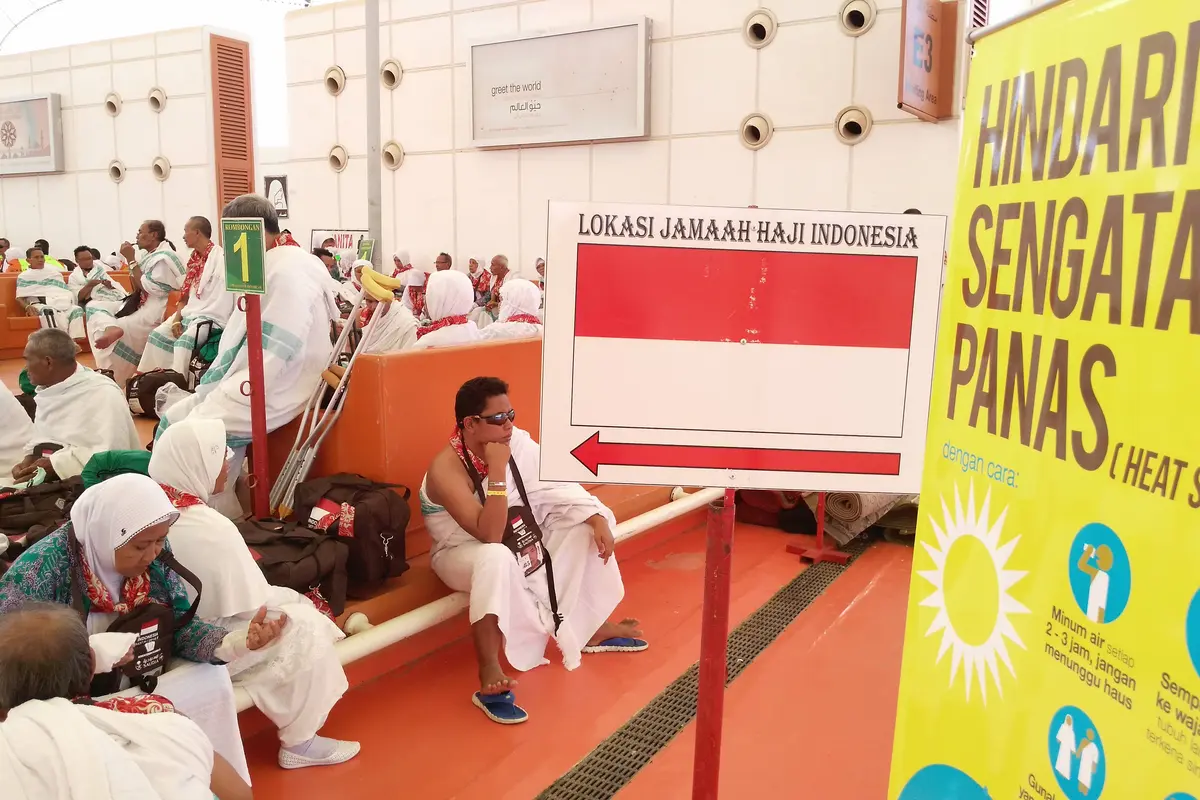 20160826-haji-jeddah-ruang tunggu bandara