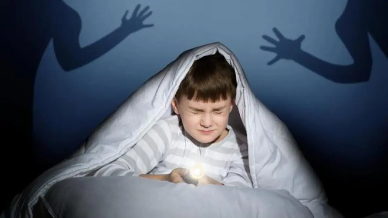 5 Cara Menenangkan Anak Saat Terbangun dari Mimpi Buruk