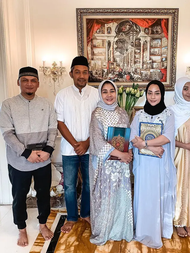 Dipuji Makin Cantik, Ini 6 Pesona Nikita Willy saat Pakai Hijab