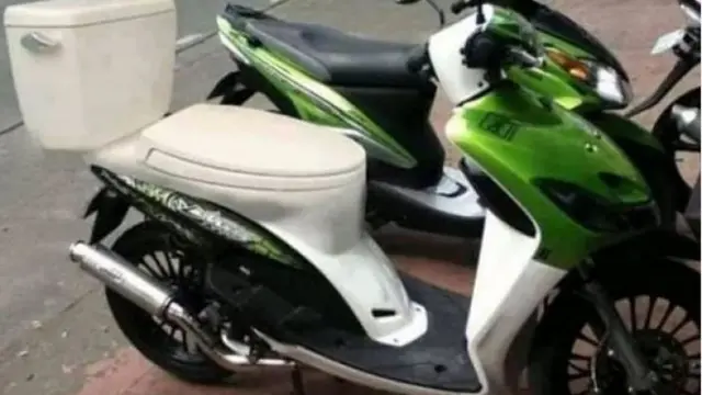 6 Motor Driver Ojek Online Ini Tampilannya Heboh, Penumpang Tepuk Jidat