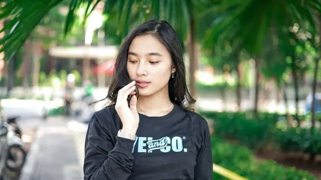 Echi Pengasuh Anak Baim Wong