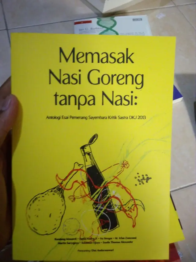 6 Judul Buku Ini Nyelenehnya Bikin Pembaca Mikir Keras