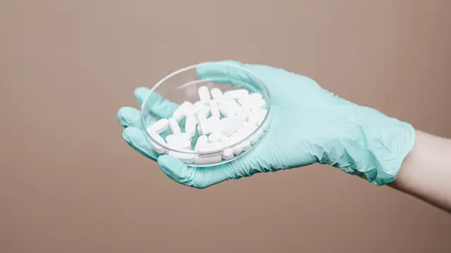 Menkes Upayakan Obat Covid-19 Molnupiravir Tiba di Indonesia Akhir Tahun