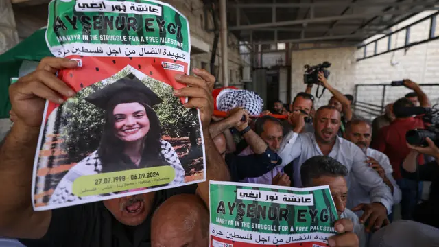 Aktivis Amerika yang Ditembak Mati Tentara Israel di Tepi Barat Palestina Dimakamkan di Turkiye, Keluarga Tuntut Keadilan