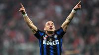 Gelandang Tengah - Wesley Sneijder. (AFP/Christof Stache)