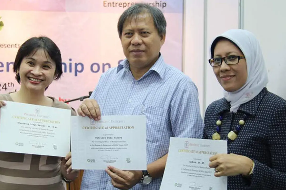 Ratusan Riset President University Dukung Kemajuan Dunia Industri