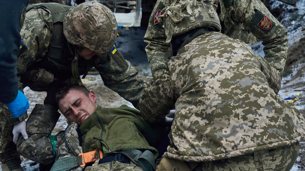 Perjuangan Tentara Medis Militer Ukraina di Medan Pertempuran Melawan Rusia