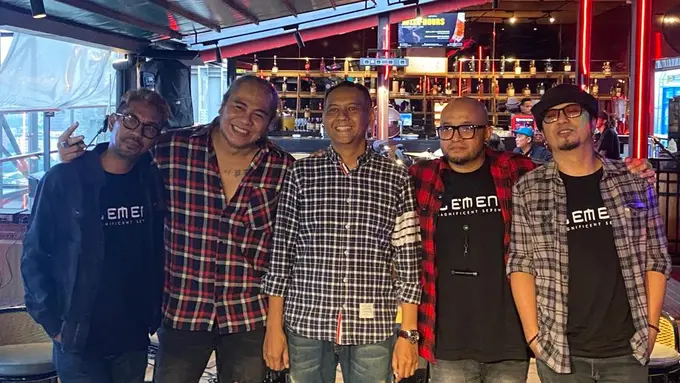 [Fimela] Grup band Element