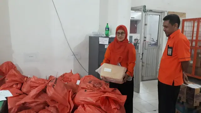 Ribuan Eksemplar Tabloid Indonesia Barokah Ditahan di Kantor Pos Palembang