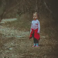 Ilustrasi penelantaran anak | pexels.com/@lucaspezeta