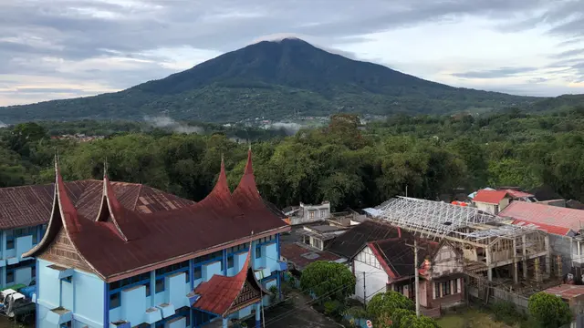 Gunung Singgalang.