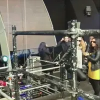 Syahrini tampil di Amsterdam Music Festival, yang bikin iri sebelum tampil ia diperkenalkan langsung oleh Dash Berlin