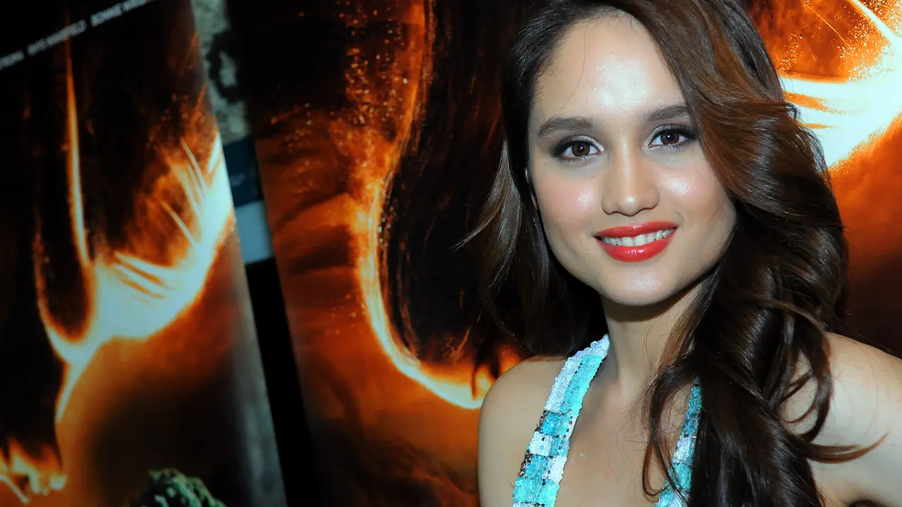 Cinta Laura