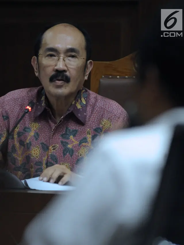 Sidang Fredrich Yunadi Kembali Dengarkan Keterangan Ahli