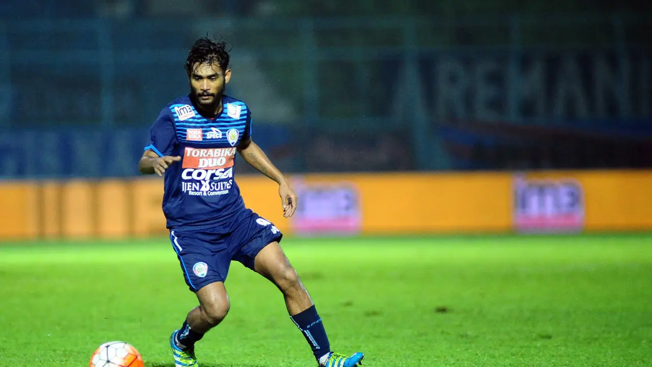 Begini Cara Bintang Arema Merayakan Natal