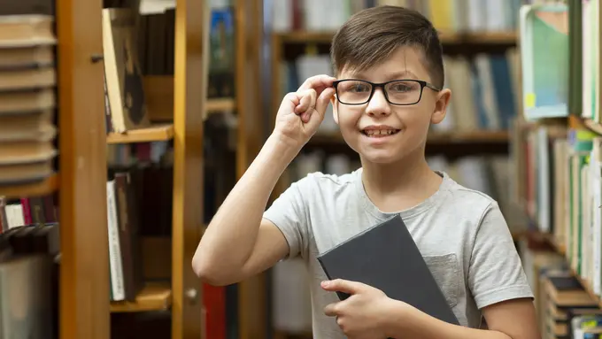 6 Stimulasi untuk Menjaga Kecerdasan Otak Anak agar Tetap Optimal (photo by freepik.com)