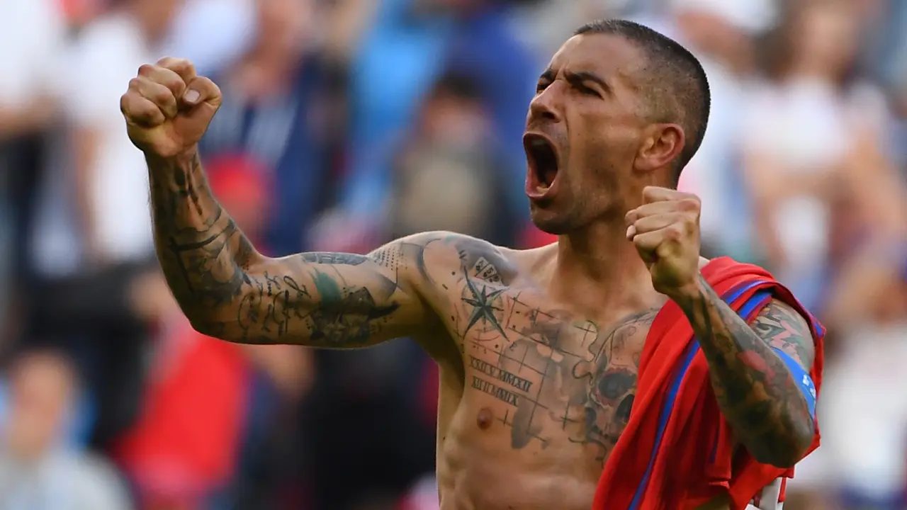 Tato Keberuntungan Aleksandar Kolarov