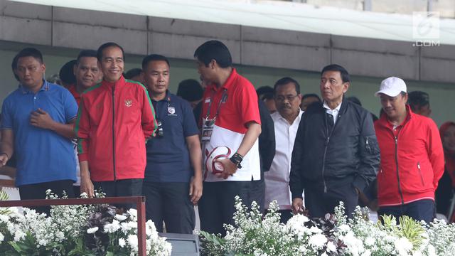 Presiden Jokowi Saksikan Laga Pembuka Piala Presiden 2018