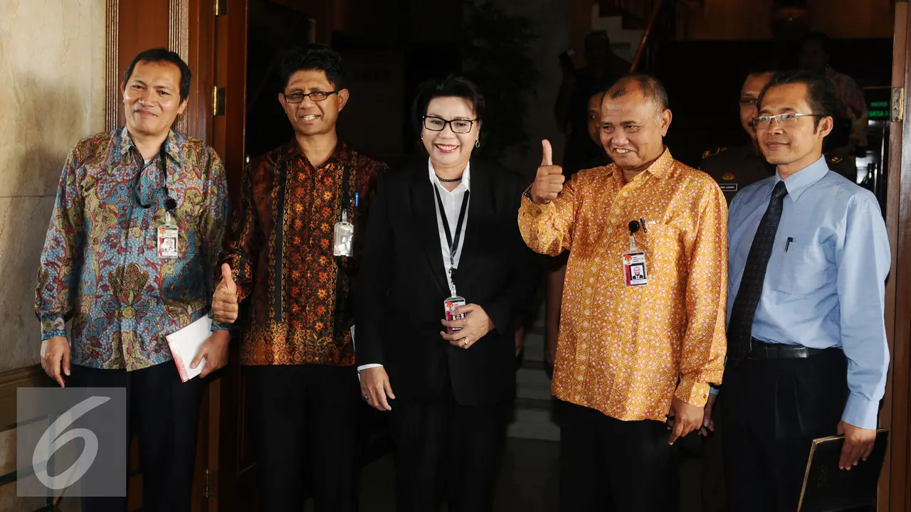 20160105-Pimpinan-KPK-Sambangi-Kejaksaan-Agung-HEL