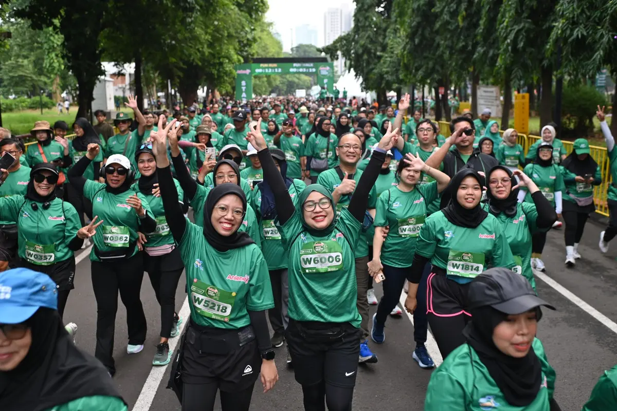 Lawan Osteoporosis dengan 10 ribu langkah