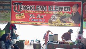 Tengkleng Klewer Bu Edi merupakan salah satu rekomendasi tempat makan hidden gem ala warlok di Solo (GMaps Achmad Nuno)