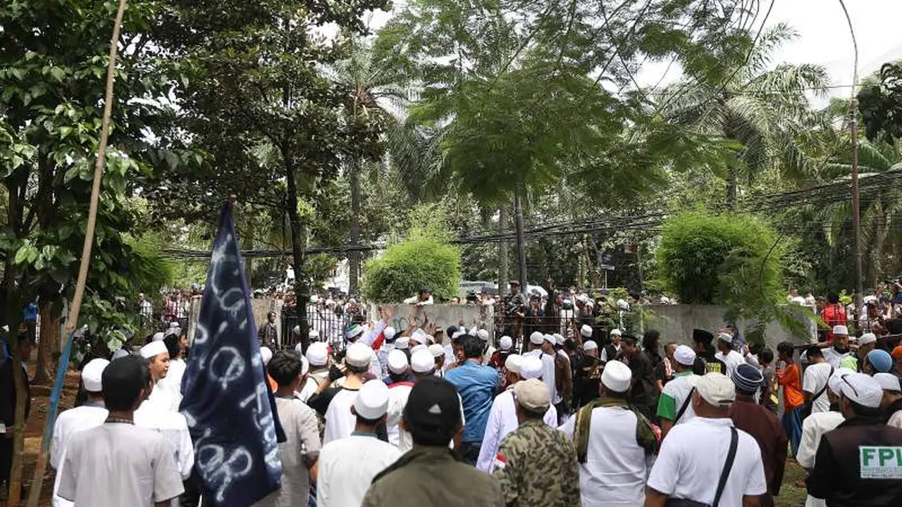 [Bintang] Sidang Ahok