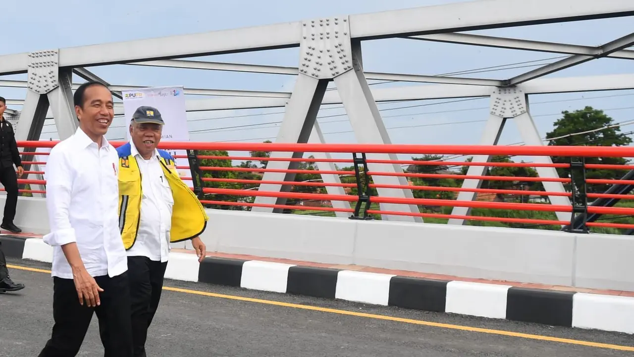 Jokowi Resmikan 6 Jembatan Baru di Lintas Utara Jawa
