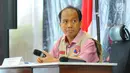 Kepala Pusat Data dan Informasi BNPB Sutopo Purwo Nugroho dalam jumpa pers di kantornya, Jakarta, Minggu (17/3). Sutopo memprediksi, jumlah korban akibat banjir Sentani di Jayapura akan terus bertambah dengan berjalannya hari. (Liputan6.com/Angga Yuniar)