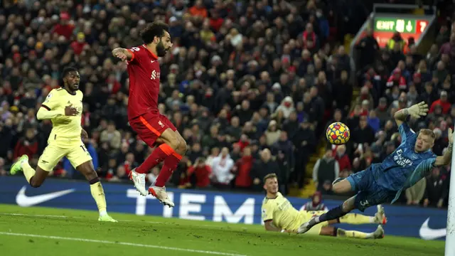 FOTO: Liverpool Bantai Arsenal 4-0