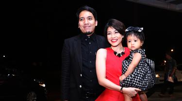 Desta Dan Natasha Rizky Pantau Anak Dari Cctv News Entertainment Fimela Com