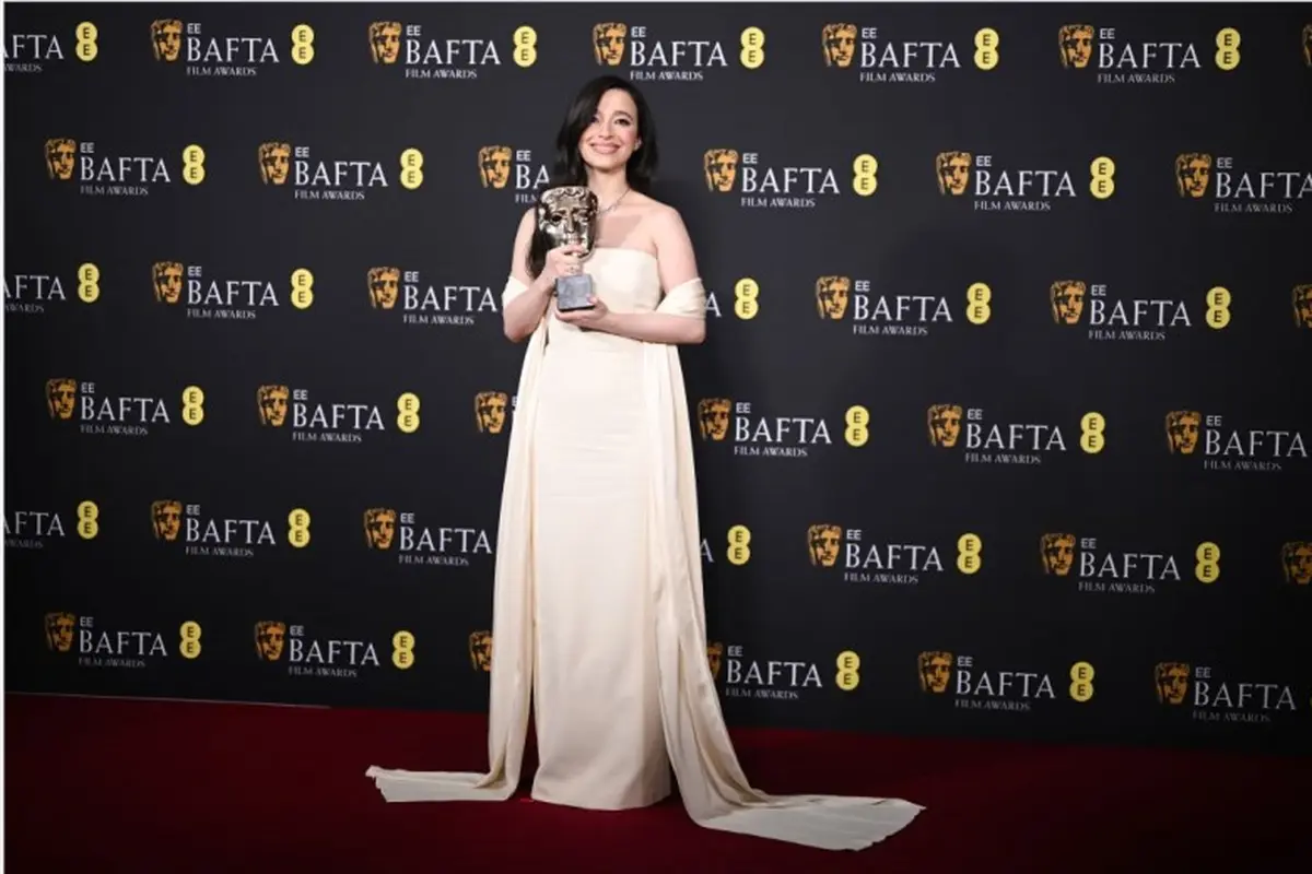 Mikey Madison di BAFTA 2025 (JUSTIN TALLIS / AFP)