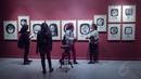 Pameran ini mengangkat berbagai kisah yang terjadi pada seniman asal Yogyakarta tersebut dan keluarganya. (Liputan6.com/Faizal Fanani)