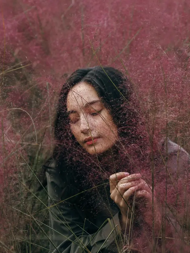 Gaya Tatjana Saphira saat Musim Gugur di Korea Selatan