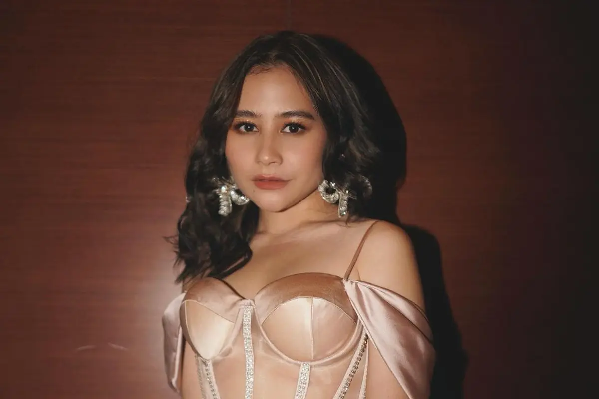 [Fimela] Prilly Latuconsina