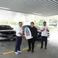 Menteri BUMN Erick Thohir mewajibkan seluruh eselon I dan eselon 2 Kementerian BUMN menggunakan mobil listrik. Tujuannya, tak lain sebagai upaya untuk menghemat bahan bakar minyak (BBM). (Dok Kementerian BUMN)