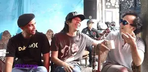Ivanka, Kaka, dan Bimbim merupakan personel Slank yang pernah menggunakan narkoba dengan jarum suntik. Maka dari itu, mereka bertiga melakukan tes HIV/AIDS untuk mengetahui kesehatan mereka saat ini.