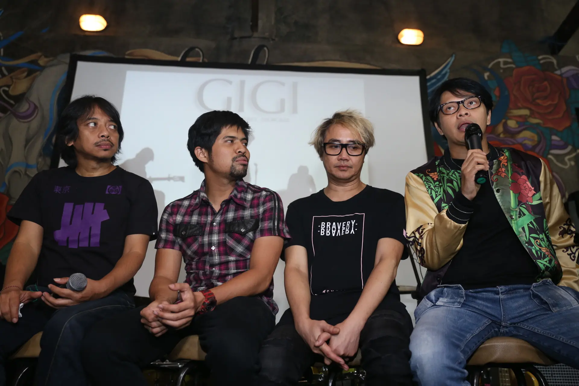GIGI di perayaan anniversary ke-23. (Nurwahyunan/Bintang.com)