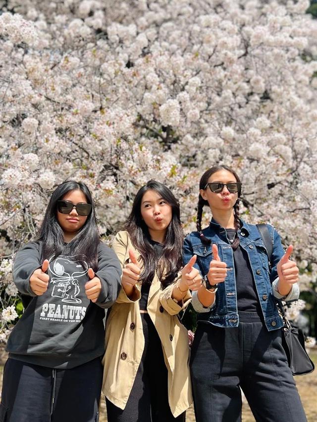 6 Potret Yuki Kato Bareng Reina dan Sakura, Dua Adiknya yang Keturunan Jepang