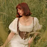 Ilustrasi cottagecore fashion. (Copyright Pexels/Ozan &Ccedil;ulha)