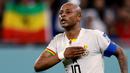 Andre Ayew menjadi pemain salah satu pemain kunci di Timnas Ghana. Ayew merupakan kapten dari The Black Stars. Selama Piala Afrika, pria yang kini bermain di Le Havre AC tersebut telah tampil sebanyak 34 kali. Ia bahkan berpeluang memecahkan rekor sebagai pemain dengan penampilan terbanyak sepanjang turnamen tersebut pada tahun ini. Sayangnya, Andre Ayew belum pernah sekalipun mencicipi gelar juara Piala Afrika. (AFP/Khaled Desouki)