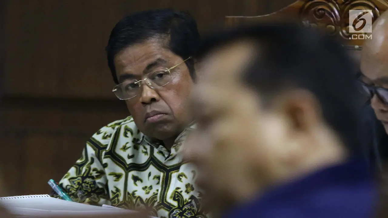 Ekspresi Idrus Marham Saat Simak Kesaksian Setya Novanto