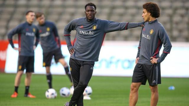 Axel Witsel dan Romelu Lukaku