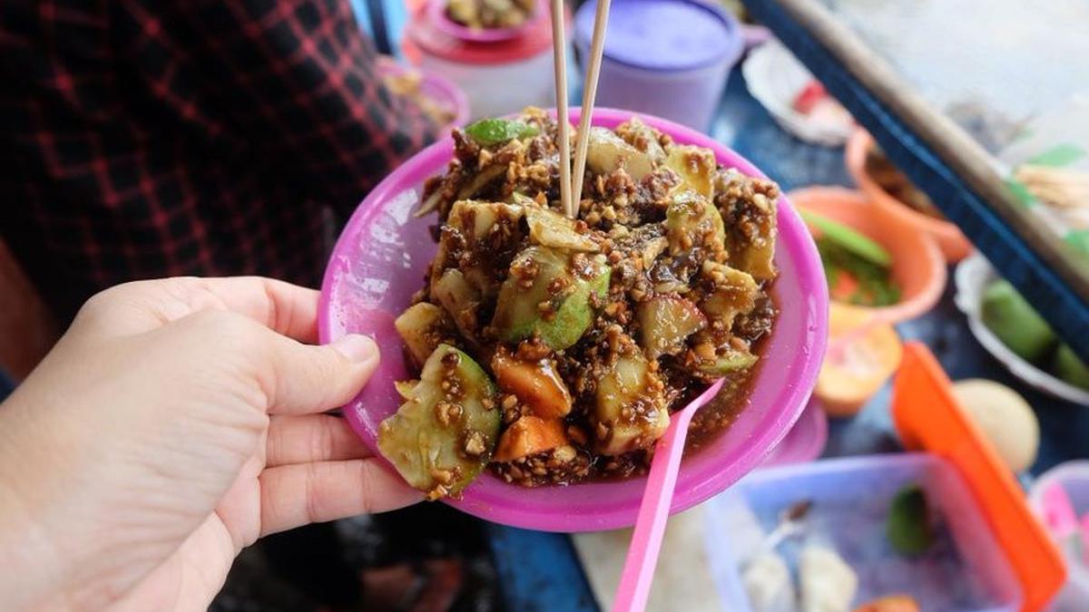 10 Rekomendasi Kuliner Pedas Khas Nusantara dari Rujak Aceh hingga Sambal Cakalang Roa
