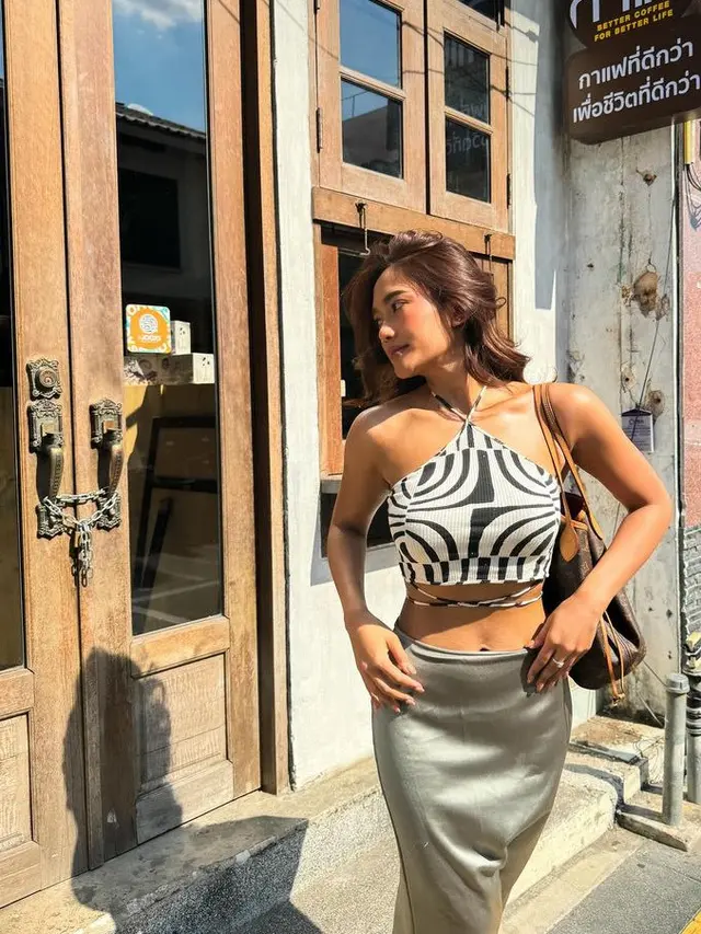 Marion Jola Liburan ke Thailand. [@lalamarionmj]