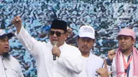 Calon presiden nomor urut 2, Prabowo Subianto meneriakan kalimat takbir dan kata-kata merdeka saat menyampikan sambutan dalam reuni 212 di Lapangan Monas, Minggu (2/12/2018). (Liputan6.com/Herman Zakharia)