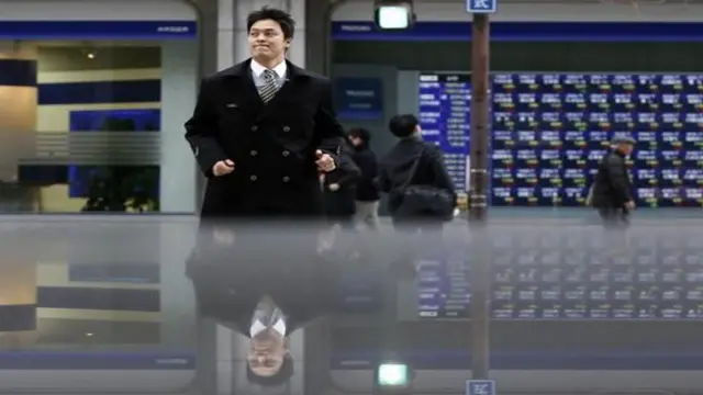 Bursa Saham Asia 6